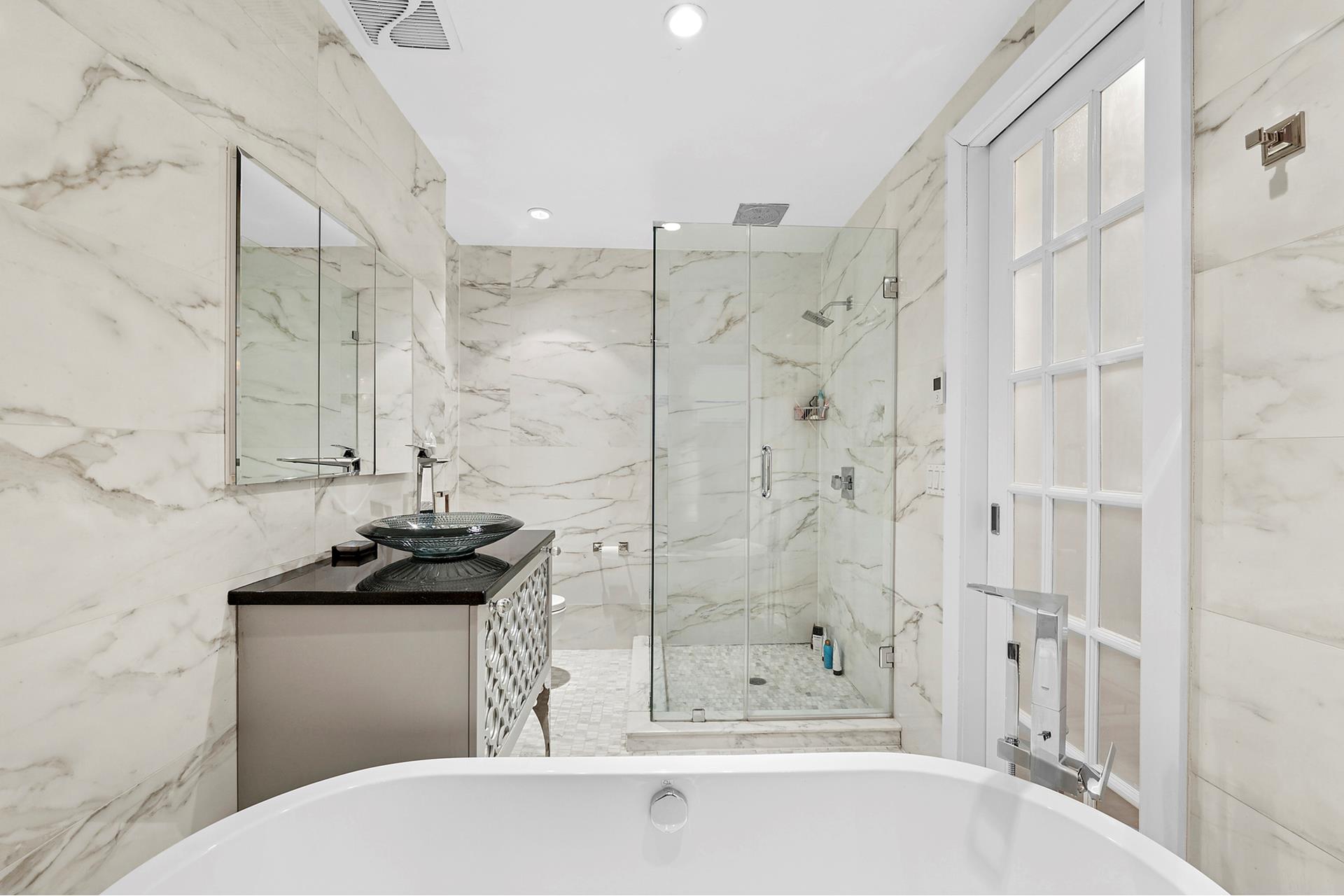 165 East 71st Street Upper East Side New York NY 10021