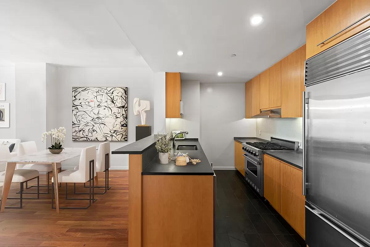 255 Hudson Street 5AW Soho New York NY 10013