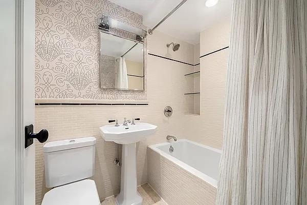 227 East 57th Street Midtown East New York NY 10022