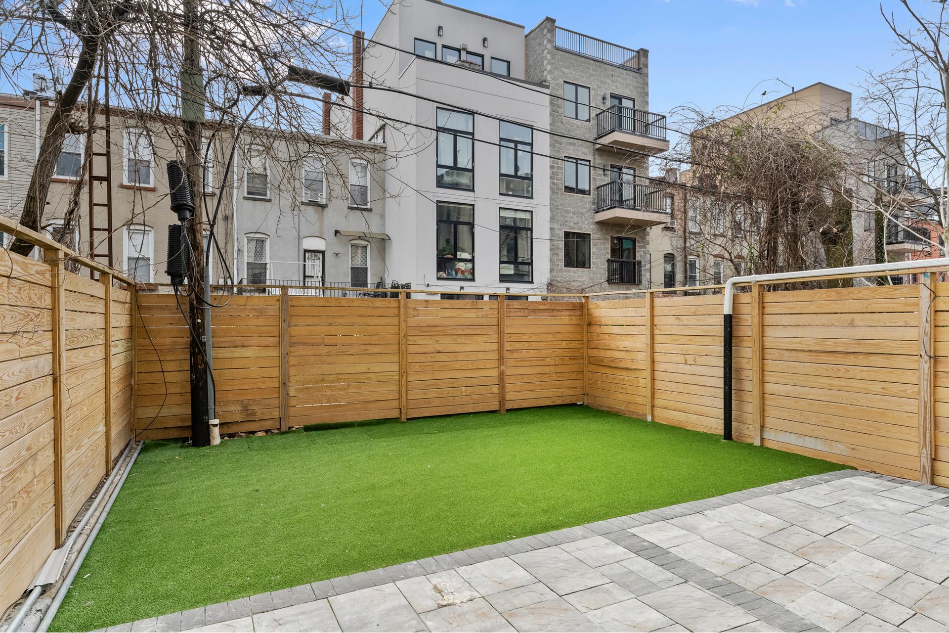 122 Palmetto Street 1R Bushwick Brooklyn NY 11221