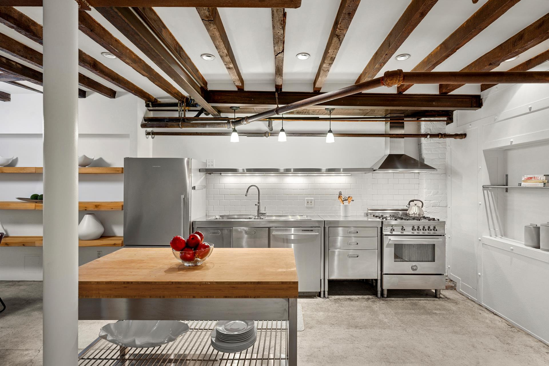 222 East 17th Street Gramercy Park New York NY 10003