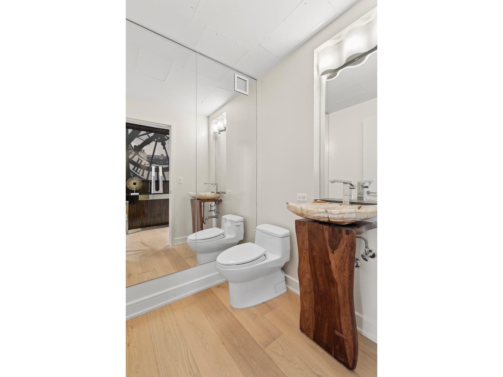 207 East 57th Street 19B Midtown East New York NY 10022