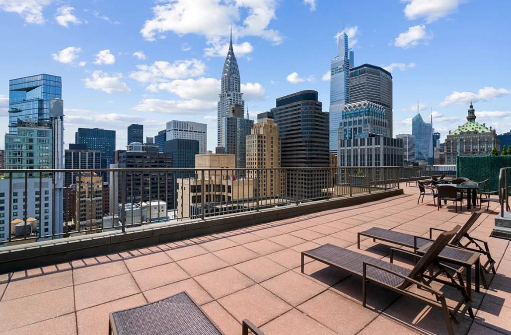 212 East 47th Street 6G Turtle Bay New York NY 10017