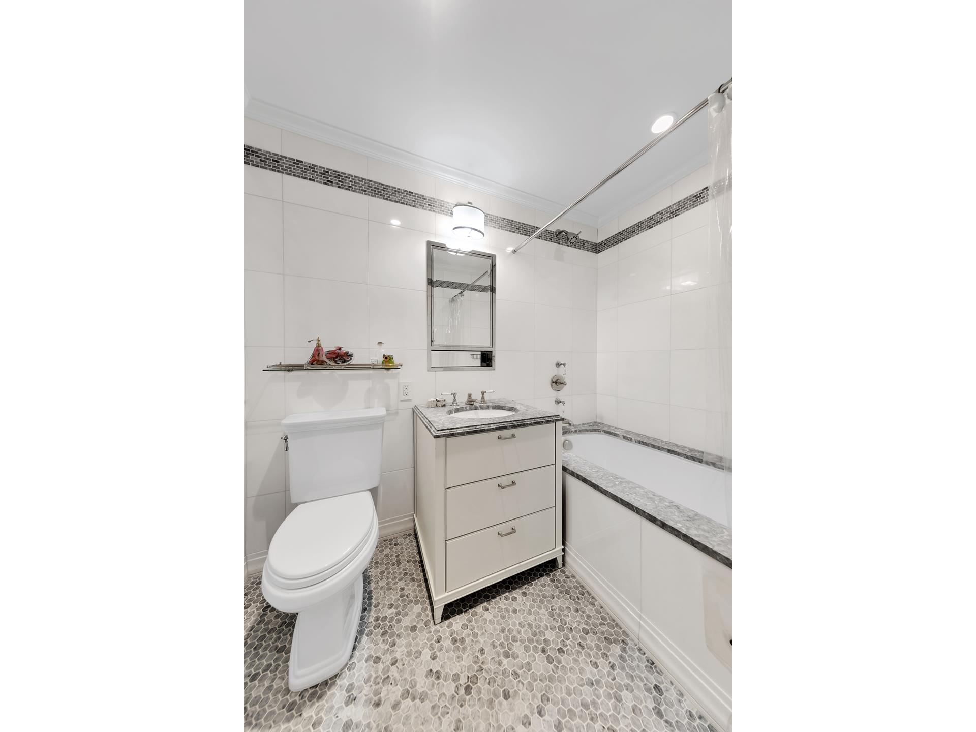 535 West End Avenue Upper West Side New York NY 10024